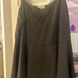 SHEIN Black Lace Trim Peplum Tank Top